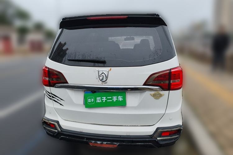 Used Baojun 730 2016 1.5L Manual Luxury Edition 7 Seats Rear