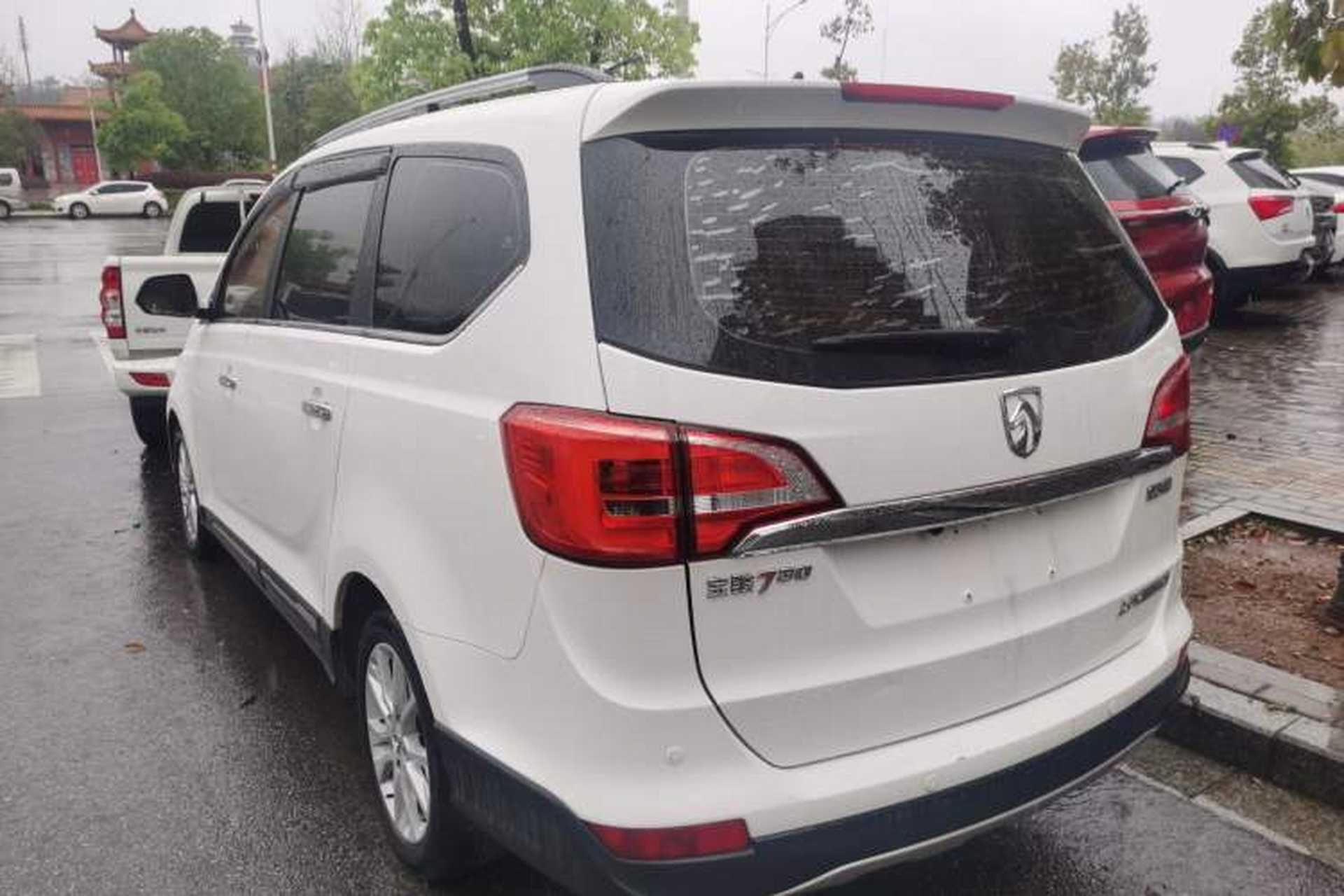Used Baojun 730 2016 1.5L Manual Comfort Version 7 Seats China V Emission Standard Rear Left 45 Deg