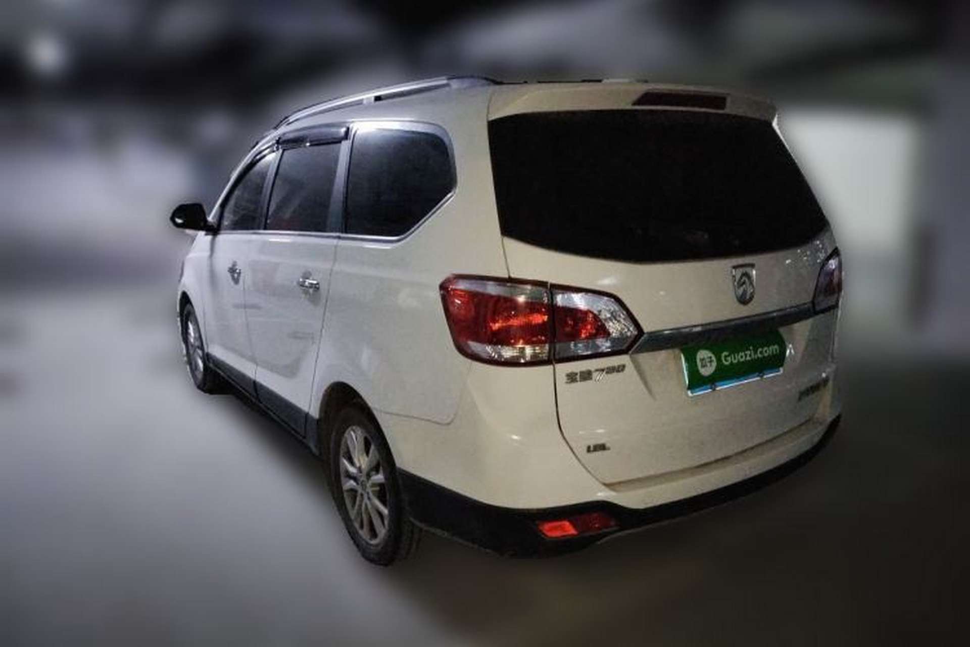 Used Baojun 730 2016 1.8L iAMT Luxury Model 7 Seats Rear Left 45 Deg