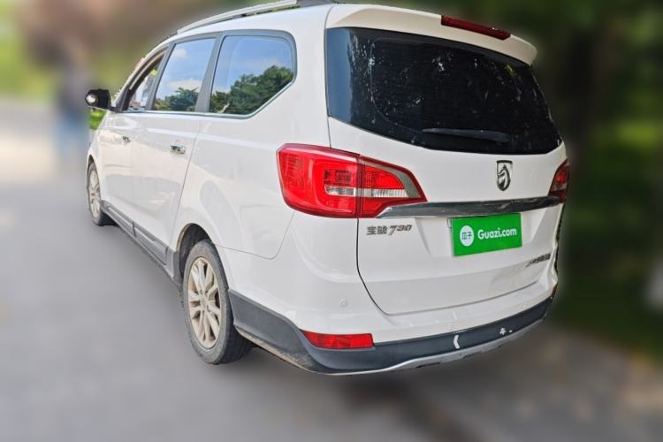 Used Baojun 730 2016 1.5L Manual Comfort Version 7 Seats China V Emission Standard Rear Left 45 Deg