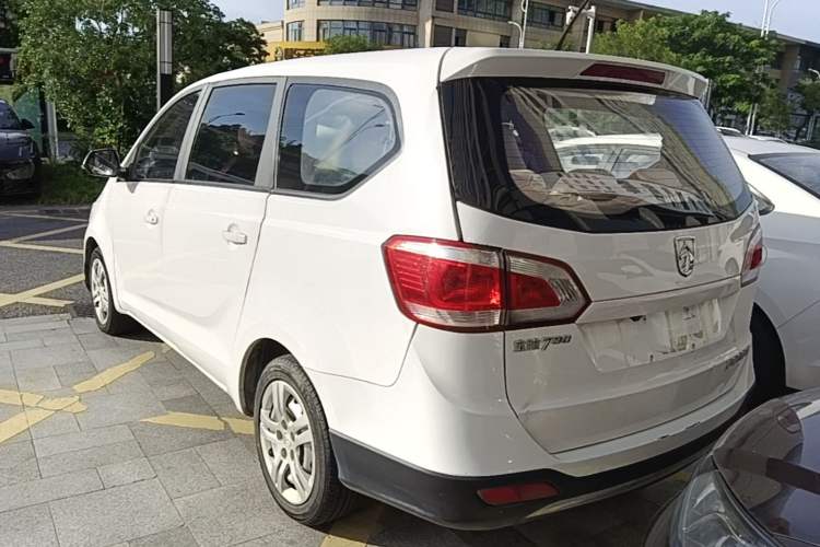 Used Baojun 730 2016 1.5L Manual Value Edition 7 Seats China V Emission Standard Rear Left 45 Deg
