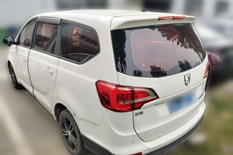 Used Baojun 730 2016 Revised Version 1.5L Manual Standard Model 5 Seats Rear Left 45 Deg
