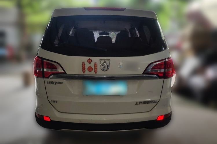Used Baojun 730 2016 1.5T Manual Comfort Version 7 Seats Rear