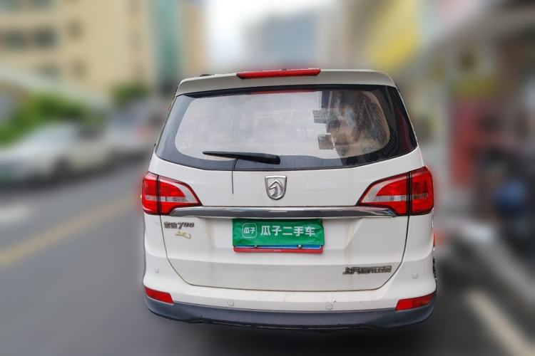 Used Baojun 730 2016 1.5L Manual Luxury Edition 7 Seats Rear