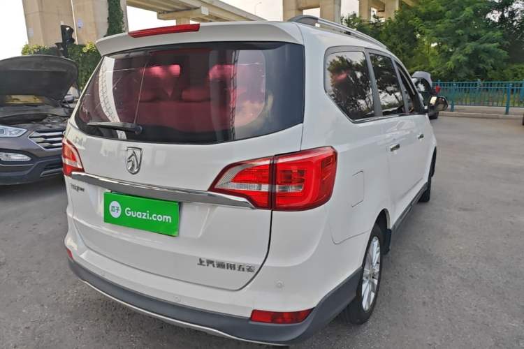 Used Baojun 730 2016 1.5L Manual Comfort Version 7 Seats China V Emission Standard Rear Right 45 Deg