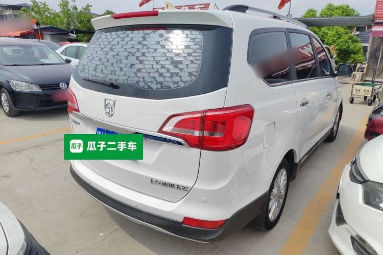 Used Baojun 730 2016 1.5L Manual Comfort Version 7 Seats China V Emission Standard Rear Right 45 Deg
