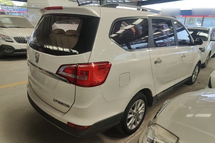 Used Baojun 730 2016 1.5L Manual Comfort Version 7 Seats China V Emission Standard Rear Right 45 Deg