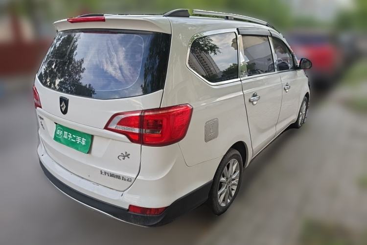 Used Baojun 730 2016 1.5L Manual Value Edition 7 Seats China V Emission Standard Rear Right 45 Deg