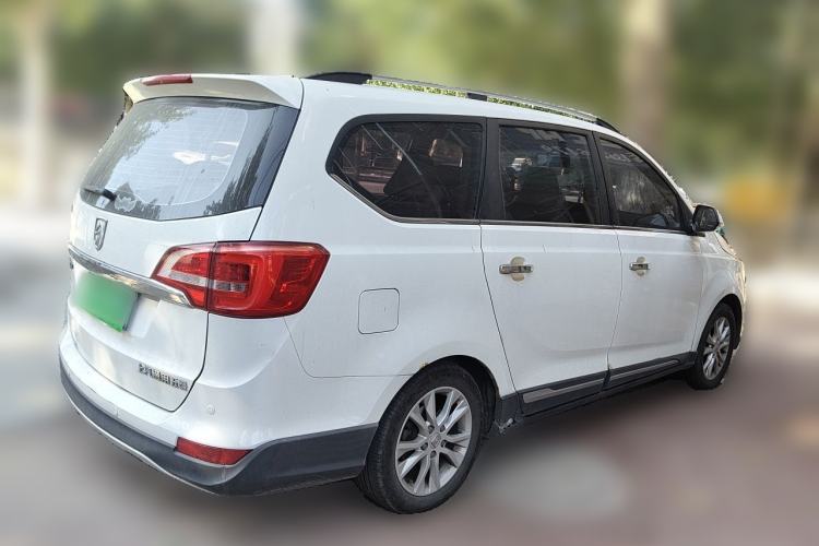 Used Baojun 730 2016 1.5L Manual Comfort Version 7 Seats China V Emission Standard Rear Right 45 Deg
