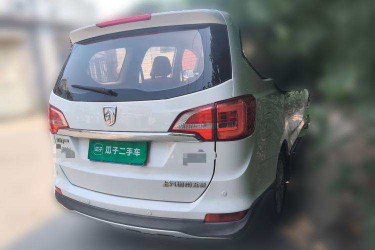 Used Baojun 730 2016 1.5L Manual Comfort Version 7 Seats China V Emission Standard Rear Right 45 Deg