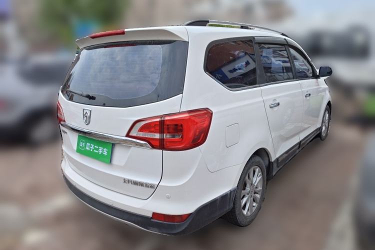 Used Baojun 730 2016 1.5L Manual Comfort Version 7 Seats China V Emission Standard Rear Right 45 Deg
