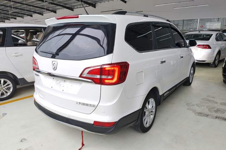 Used Baojun 730 2016 1.5L Manual Comfort Version 7 Seats China V Emission Standard Rear Right 45 Deg