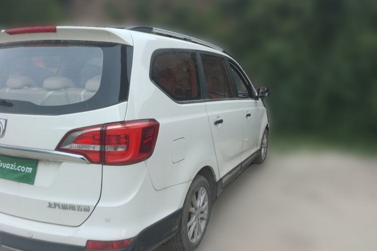 Used Baojun 730 2016 1.5L Manual Comfort Version 7 Seats China V Emission Standard Rear Right 45 Deg