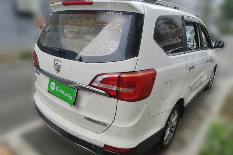 Used Baojun 730 2016 1.5L Manual Comfort Version 7 Seats China V Emission Standard Rear Right 45 Deg