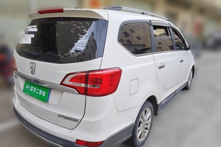 Used Baojun 730 2016 1.5L Manual Comfort Version 7 Seats China V Emission Standard Rear Right 45 Deg