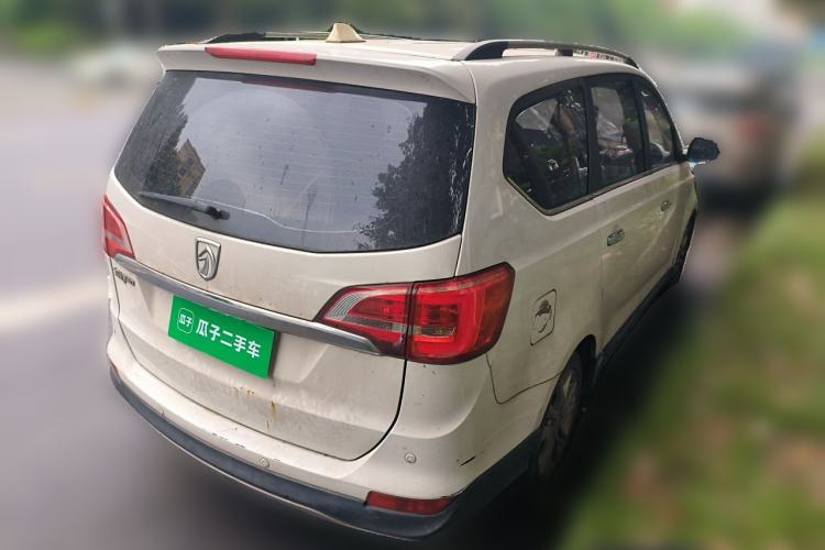 Used Baojun 730 2016 1.5L Manual Comfort Version 7 Seats China V Emission Standard Rear Right 45 Deg