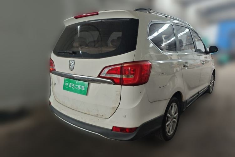 Used Baojun 730 2016 1.5L Manual Comfort Version 7 Seats China V Emission Standard Rear Right 45 Deg