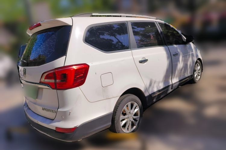 Used Baojun 730 2016 1.5L Manual Comfort Version 7 Seats China V Emission Standard Rear Right 45 Deg