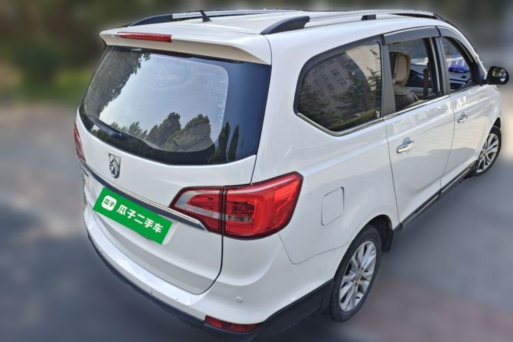 Used Baojun 730 2016 1.5L Manual Comfort Version 7 Seats China V Emission Standard Rear Right 45 Deg