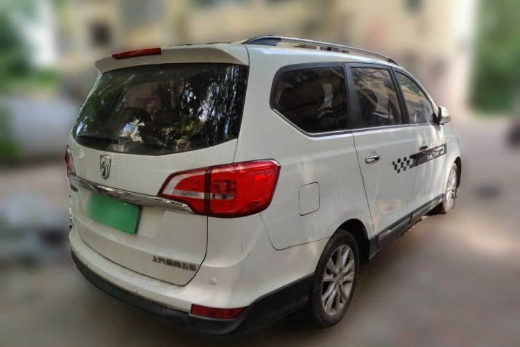 Used Baojun 730 2016 1.5L Manual Comfort Version 7 Seats China V Emission Standard Rear Right 45 Deg