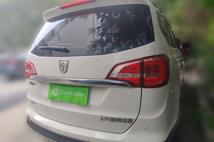 Used Baojun 730 2016 1.5T Manual Luxury Edition 7 Seats Rear Right 45 Deg