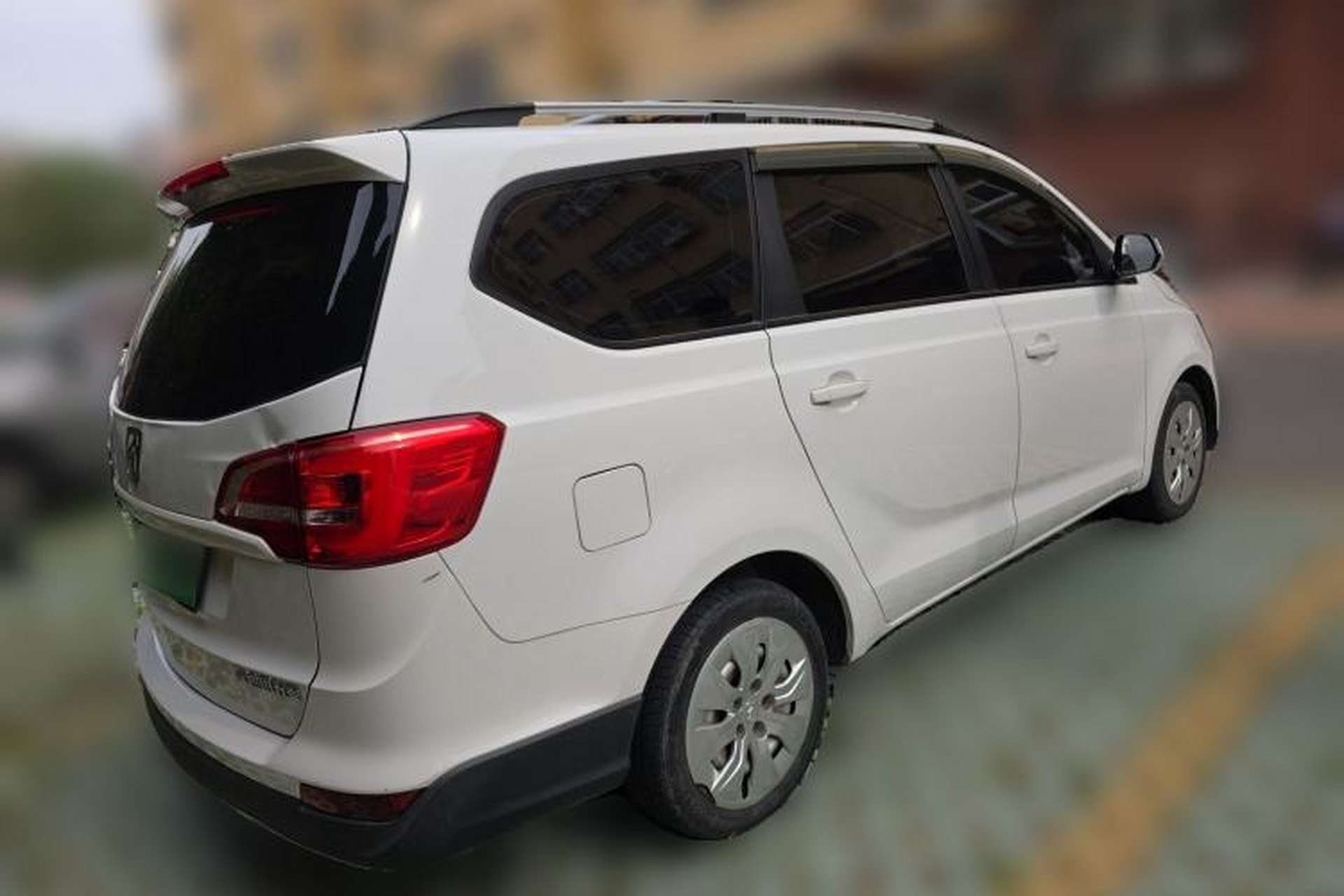 Used Baojun 730 2016 1.5L Manual Value Edition 7 Seats China V Emission Standard Rear Right 45 Deg