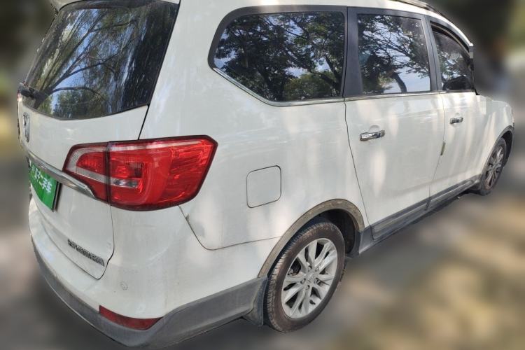 Used Baojun 730 2016 1.5L Manual Comfort Version 7 Seats China V Emission Standard Rear Right 45 Deg