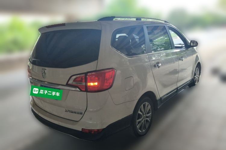 Used Baojun 730 2016 1.5L Manual Comfort Version 7 Seats China V Emission Standard Rear Right 45 Deg