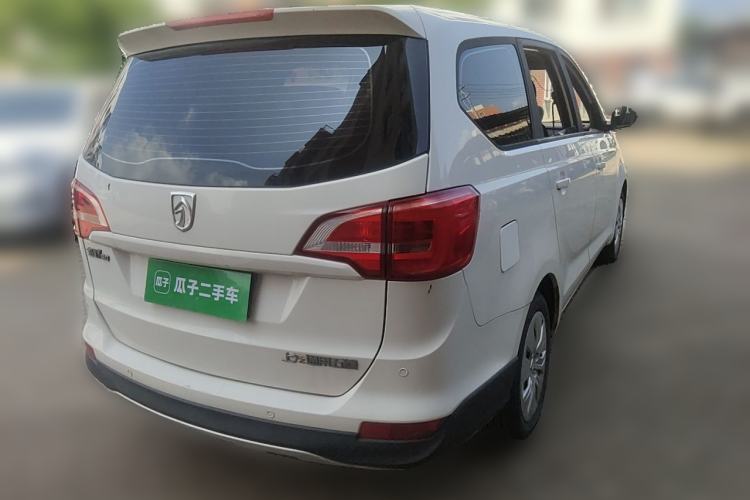 Used Baojun 730 2016 1.5L Manual Standard Version 7 Seats Rear Right 45 Deg