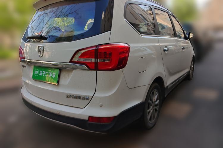 Used Baojun 730 2016 1.5L Manual Comfort Version 7 Seats China V Emission Standard Rear Right 45 Deg