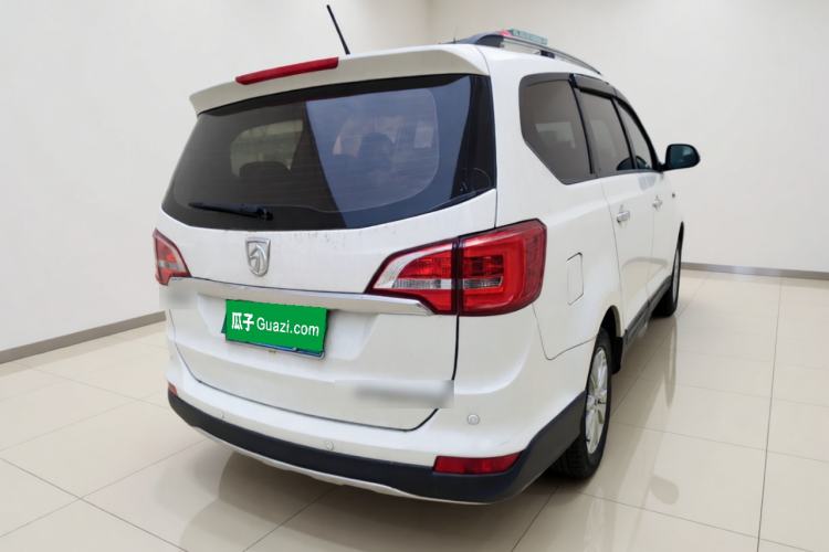 Used Baojun 730 2016 1.5L Manual Comfort Version 7 Seats China V Emission Standard Rear Right 45 Deg