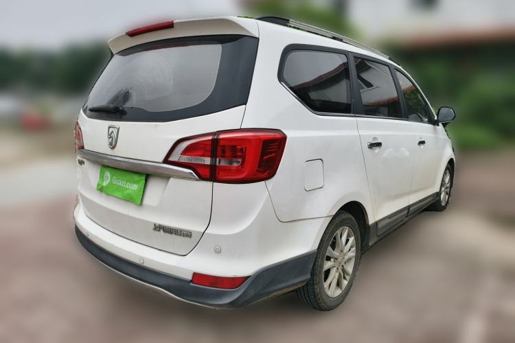 Used Baojun 730 2016 1.5L Manual Comfort Version 7 Seats China V Emission Standard Rear Right 45 Deg