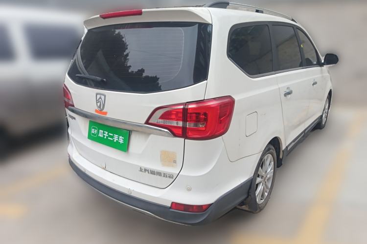 Used Baojun 730 2016 1.5L Manual Comfort Version 7 Seats China V Emission Standard Rear Right 45 Deg