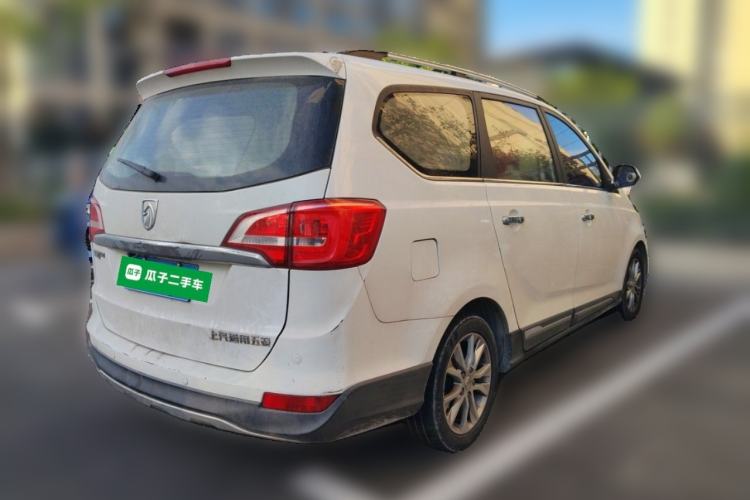 Used Baojun 730 2016 1.5L Manual Comfort Version 7 Seats China V Emission Standard Rear Right 45 Deg