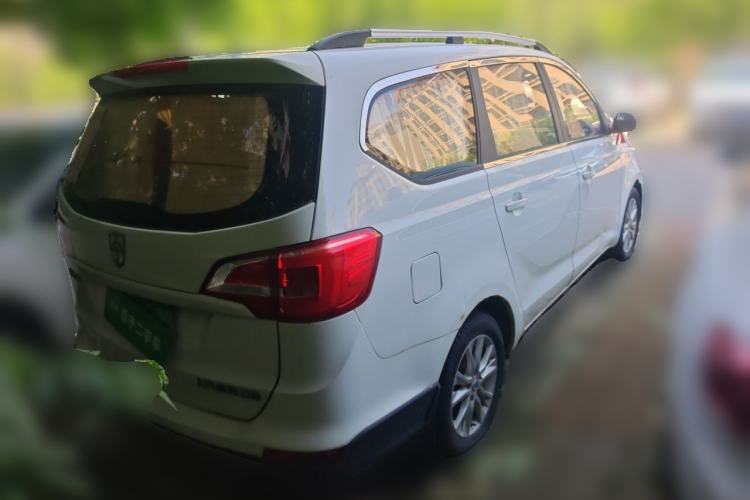 Used Baojun 730 2016 Revised 1.5L Manual Standard Version 7 Seats China V Emission Standard Rear Right 45 Deg