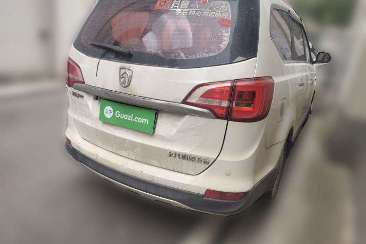 Used Baojun 730 2016 1.5L Manual Comfort Version 7 Seats China V Emission Standard Rear Right 45 Deg