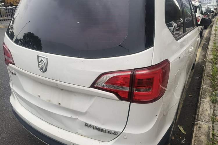 Used Baojun 730 2016 1.5L Manual Value Edition 7 Seats China V Emission Standard Rear Right 45 Deg