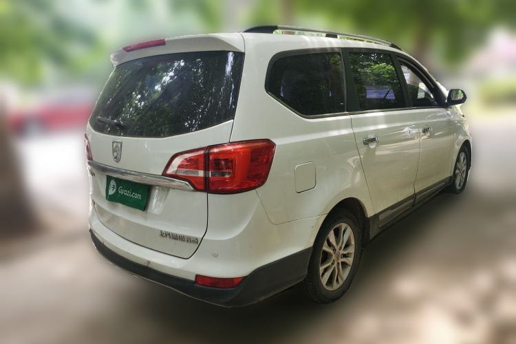 Used Baojun 730 2016 1.5T Manual Luxury Edition 7 Seats Rear Right 45 Deg
