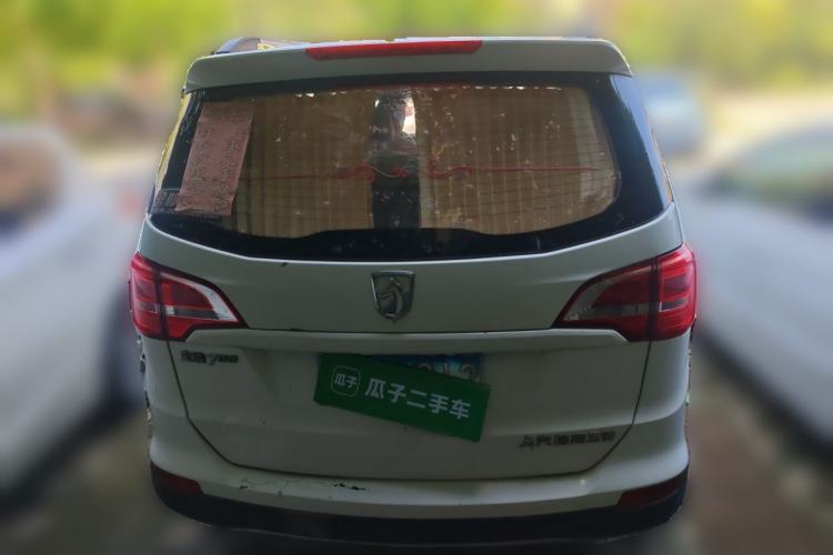 Used Baojun 730 2016 Revised 1.5L Manual Standard Version 7 Seats China V Emission Standard Rear