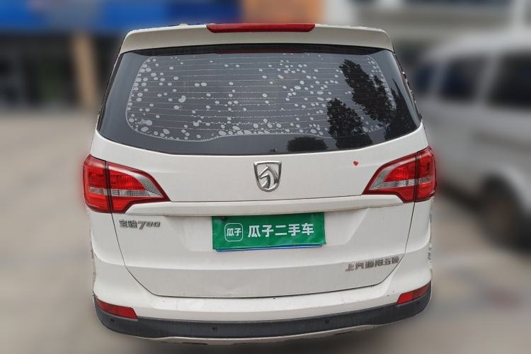 Used Baojun 730 2016 Revised 1.5L Manual Standard Version 7 Seats China V Emission Standard Rear