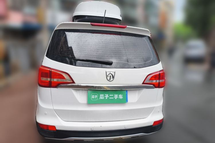 Used Baojun 730 2016 1.5L Manual Comfort Version 7 Seats China V Emission Standard Rear