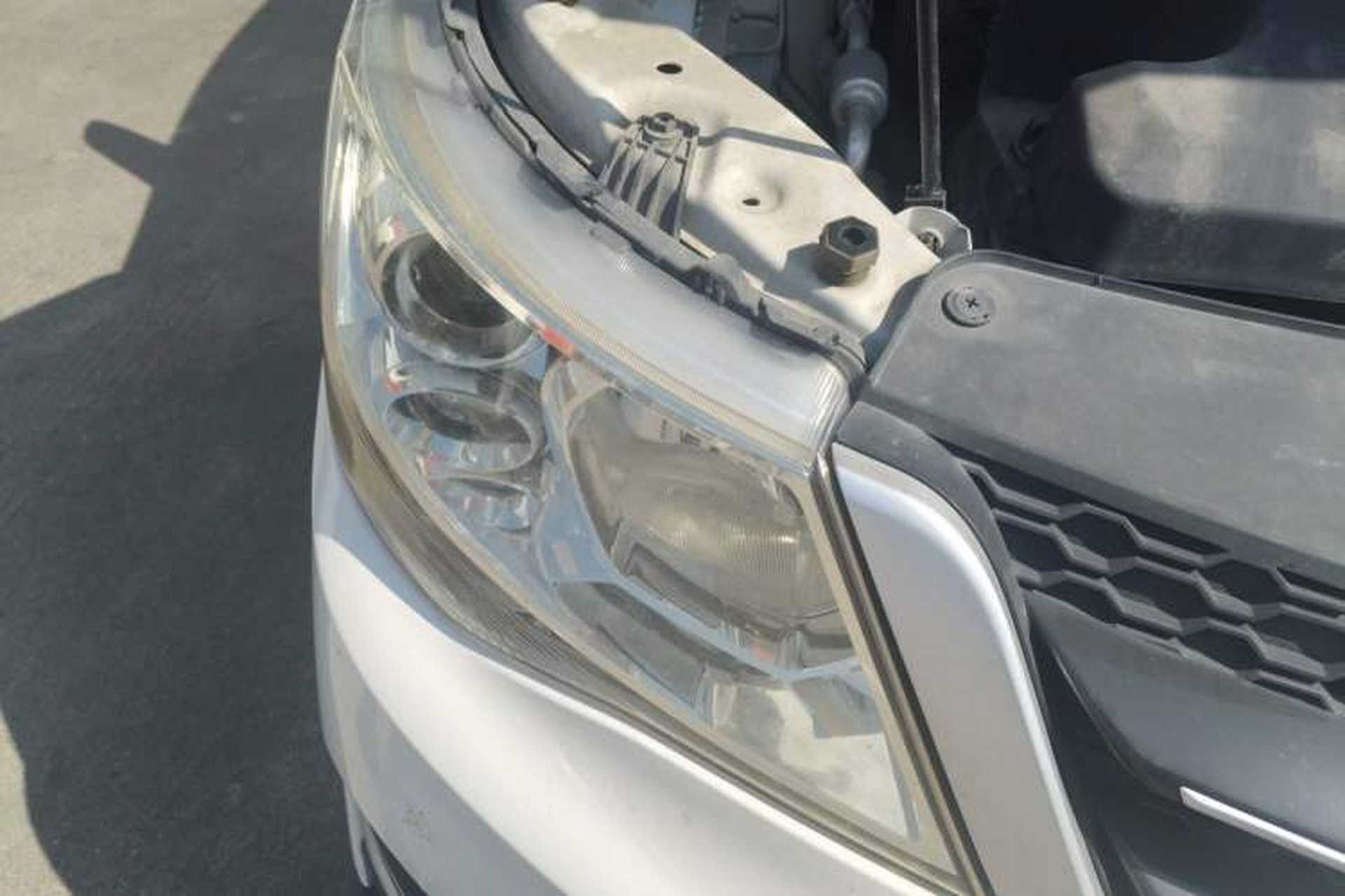 Used Baojun 730 2016 1.5L Manual Standard Version 7 Seats Right Front Headlight