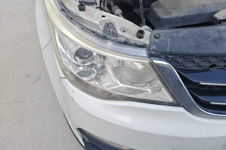 Used Baojun 730 2016 1.5L Manual Comfort Version 7 Seats China V Emission Standard Right Front Headlight