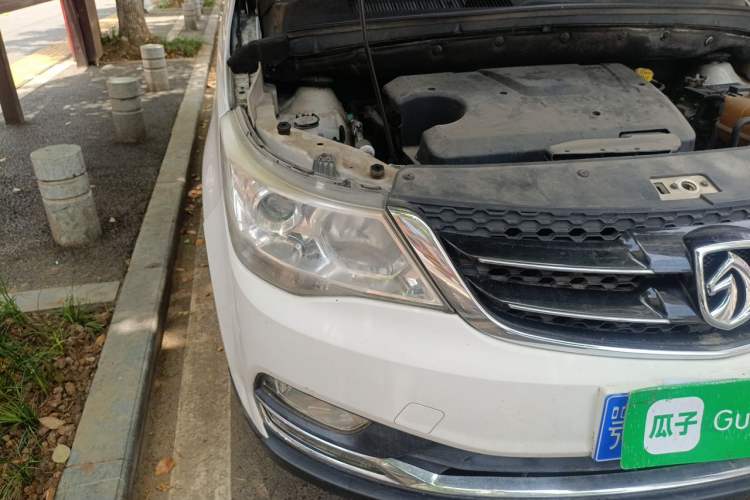 Used Baojun 730 2016 1.5L Manual Comfort Version 7 Seats China V Emission Standard Right Front Headlight