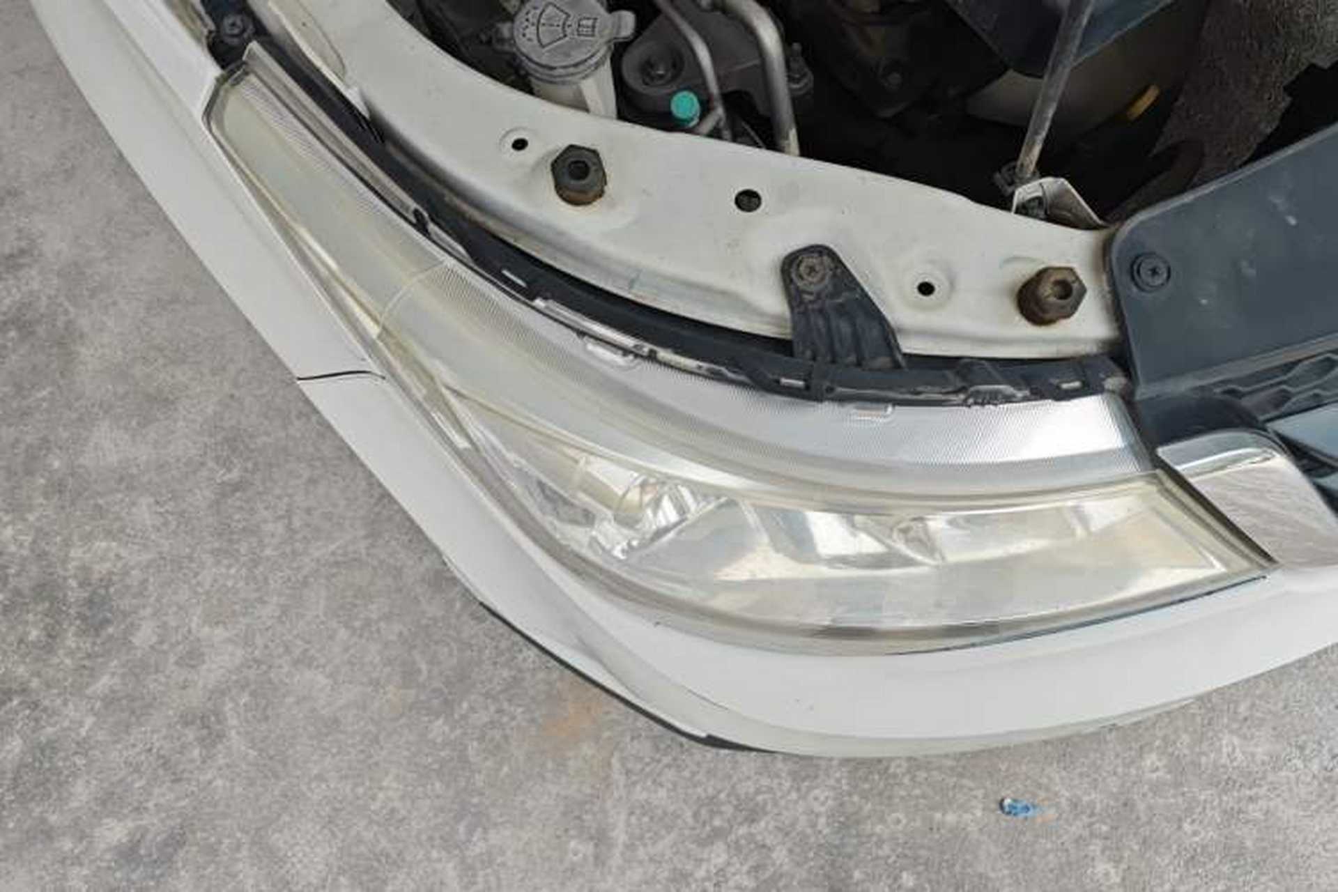 Used Baojun 730 2016 1.5L Manual Standard Version 7 Seats Right Front Headlight