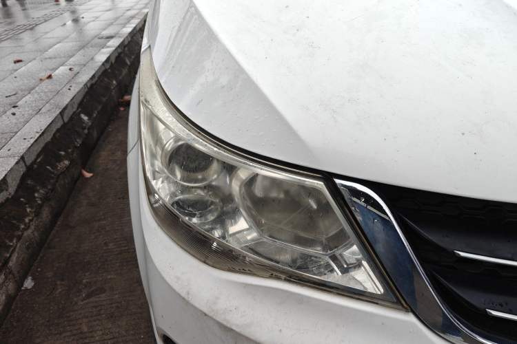 Used Baojun 730 2016 1.5L Manual Comfort Version 7 Seats China V Emission Standard Right Front Headlight