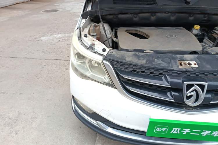 Used Baojun 730 2016 1.8L iAMT Luxury Model 7 Seats Right Front Headlight