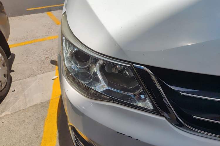 Used Baojun 730 2016 1.5L Manual Comfort Version 7 Seats China V Emission Standard Right Front Headlight