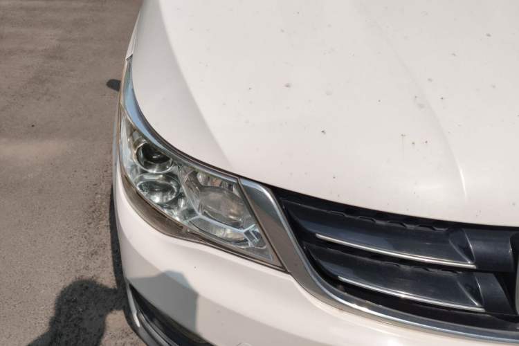 Used Baojun 730 2016 1.5L Manual Standard Version 7 Seats Right Front Headlight