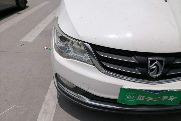 Used Baojun 730 2016 1.5L Manual Comfort Version 7 Seats China V Emission Standard Right Front Headlight